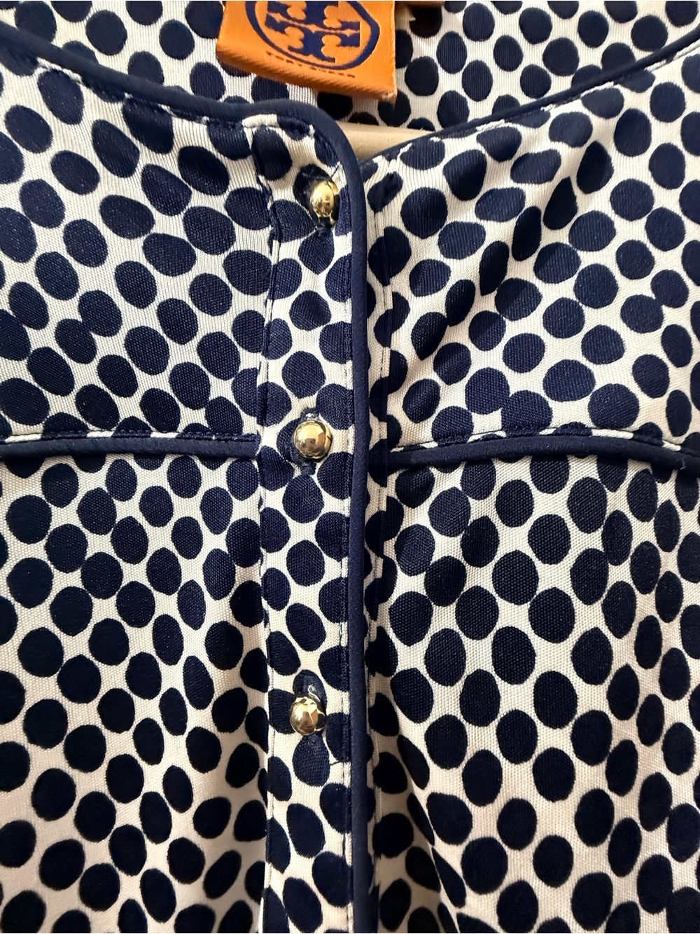 Tory Burch Silk Short. Sleeve Navy- White Polka Dots Shirt Dress Size M -  EUC - Picture 10 of 11